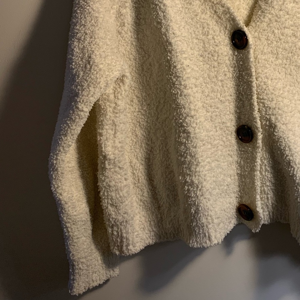 Fuzzy Oversized Cardigan - Picture 3 of 4